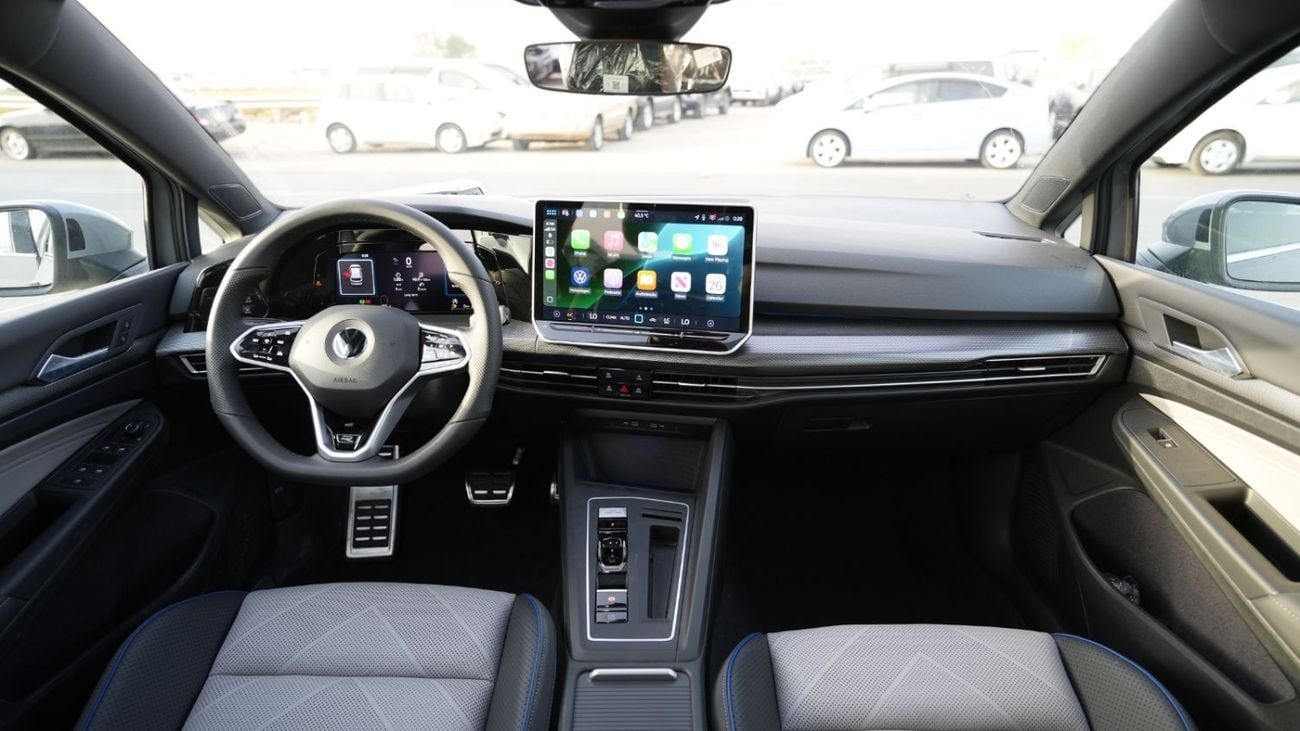 Volkswagen Golf فولكس واجن جولف R 300 TSI جديدة للبيع في دبي. لون رصاصي 2025 موديل, موجودة عند Najem auto FZE. هذه ا