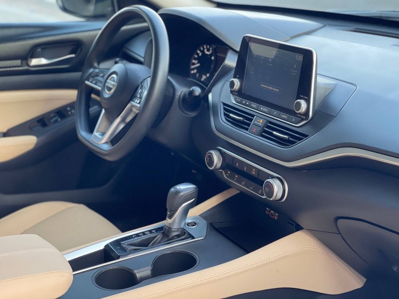 نيسان ألتيما SV 2.5L