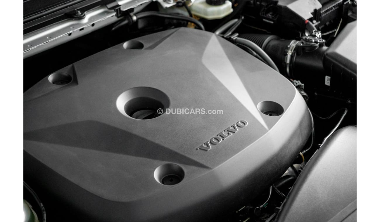 Volvo XC40 2018 Volvo XC40 T5 R Design / All-Wheel-Drive / Full Volvo Service History