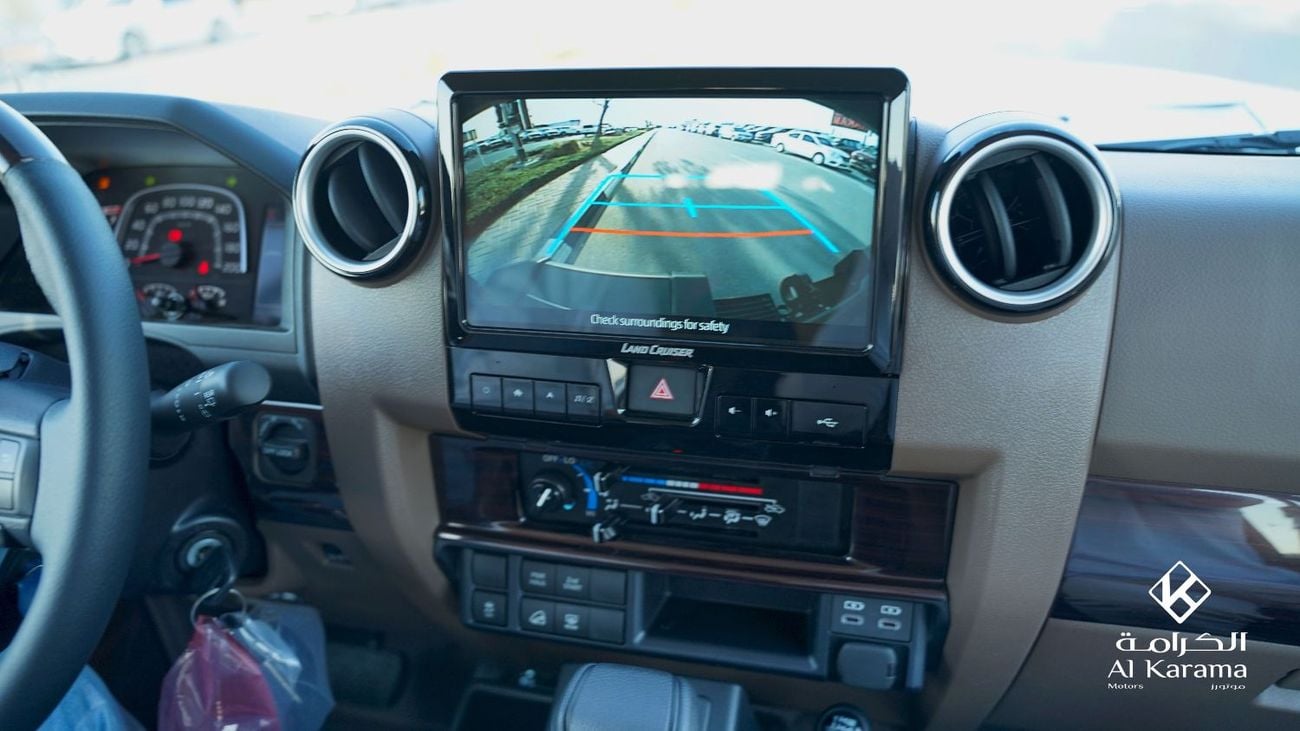 تويوتا لاند كروزر 70 LX 4.0L V6 Automatic Drive | 40th Anniversary Edition | Full Option | Leather Seats | Rear Camera | 