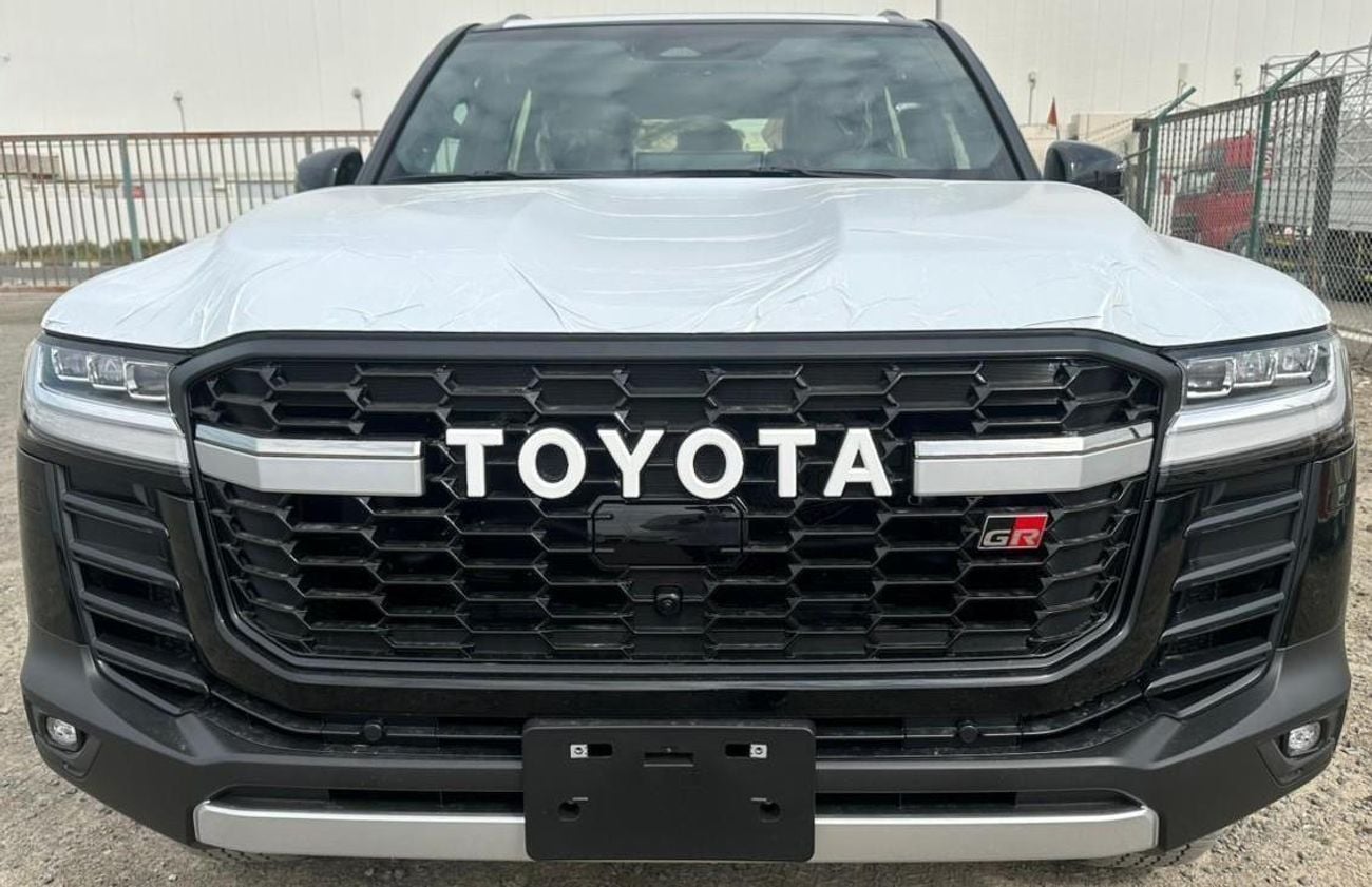 تويوتا لاند كروزر 2026 Toyota Land Cruiser LC300 GR-Sport (Full-Option with Radar) 3.5L V6 Twin Turbo Petrol A/T 4WD E