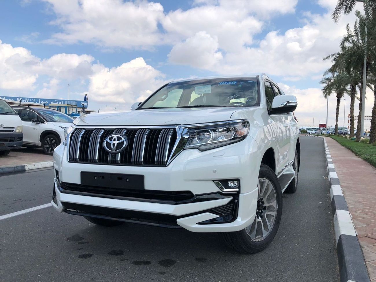 Toyota Prado TOYOTA_LANDCRUISER_PRADO_VX_2023_4.0_4WD_FULL_OPTIONS