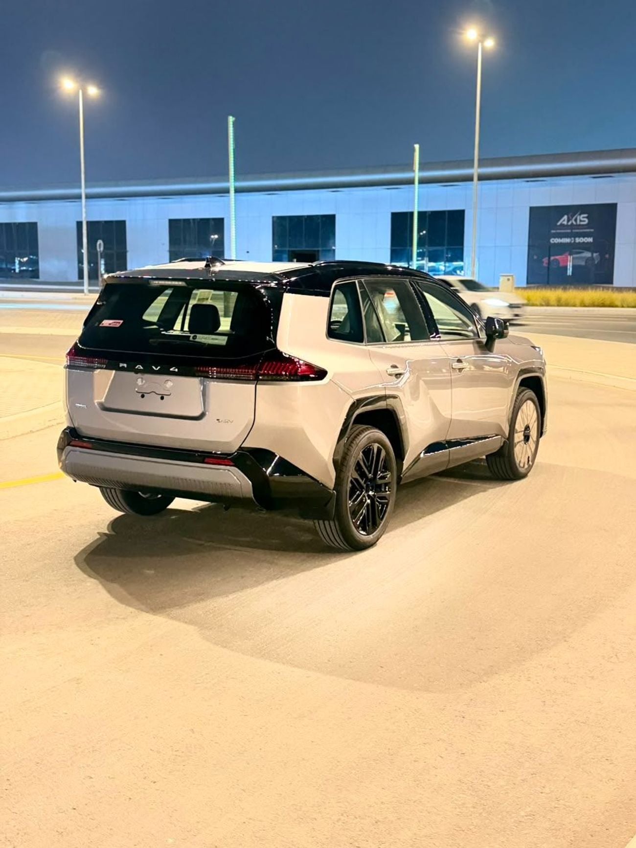 Toyota RAV4 XSE HEV