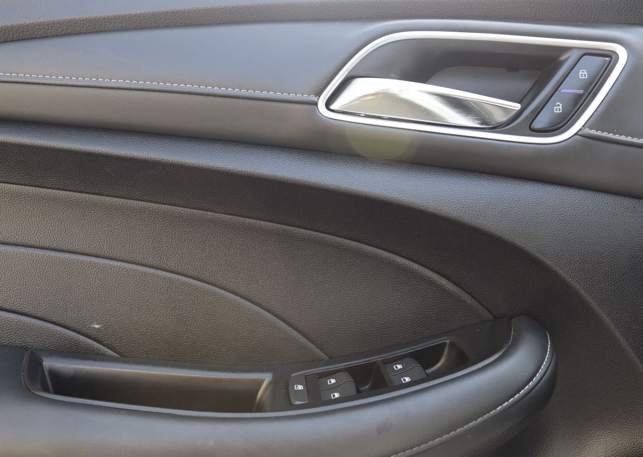 أم جي 5 آم جى 5 - 2024 - خليجى - بدون حوادث - بمحرك 1.5 - ممشى قليل - بحاله ممتازه