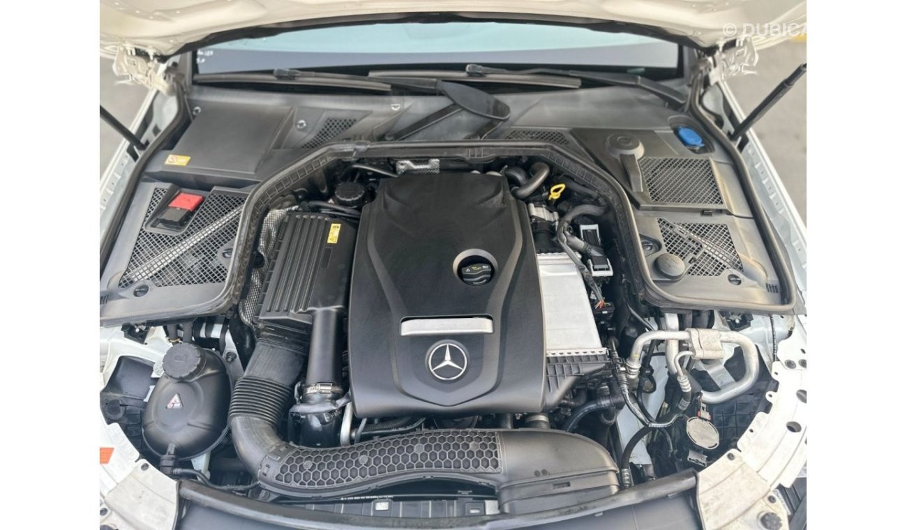 Mercedes-Benz C200 AMG Pack