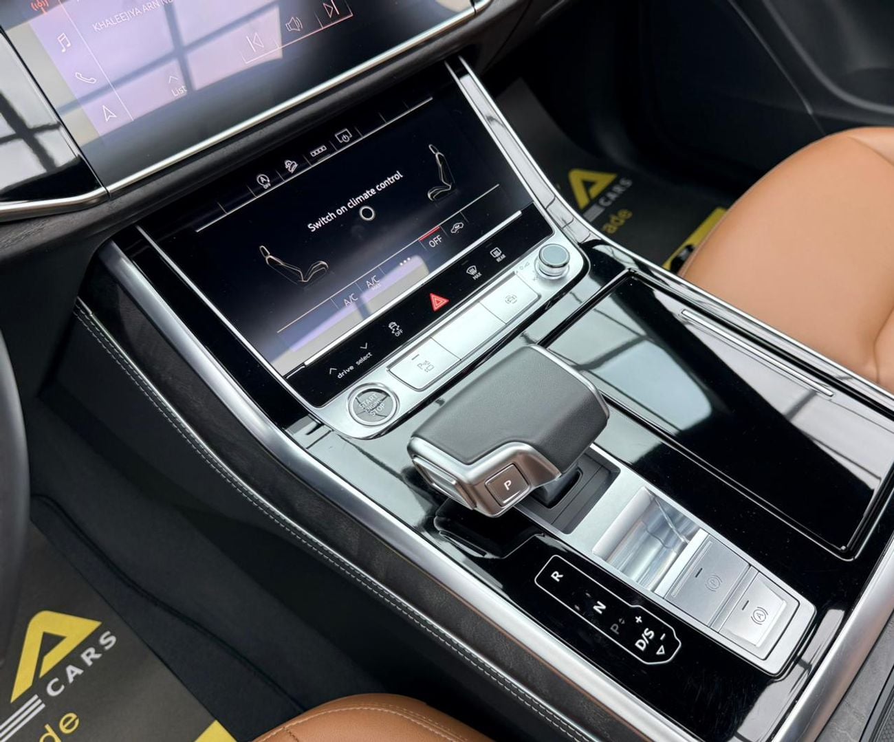 Audi Q7 45 TFSI quattro S Line 2.0L 2025 Audi Q7 45 TFSI S Line, Audi Warranty+Service Contract+Full Service