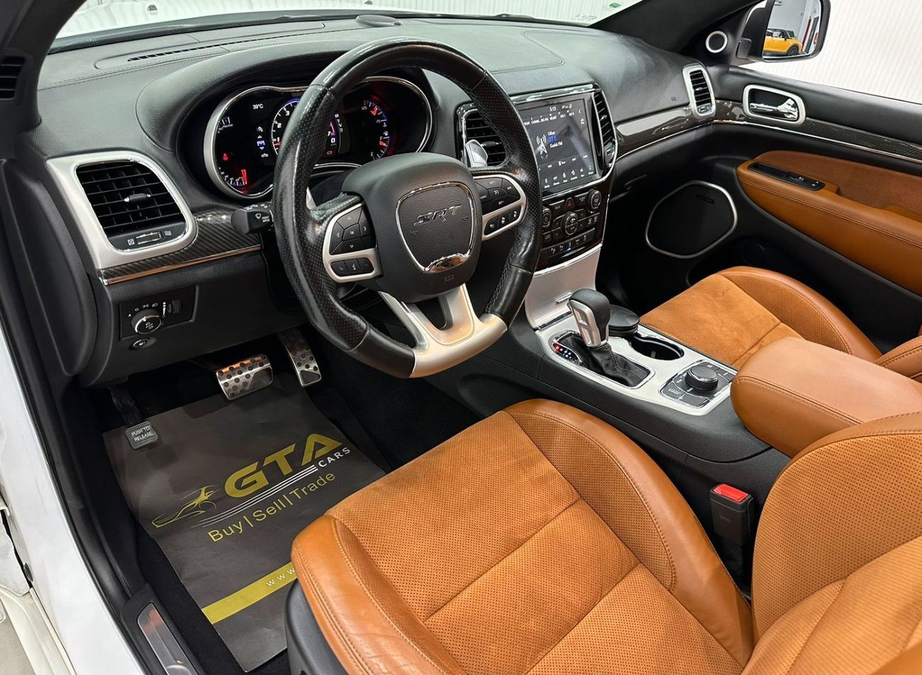 Jeep Grand Cherokee 2019 Jeep Grand Cherokee SRT, November 2024 Jeep Warranty, Full Jeep Service History, Low Kms, GCC