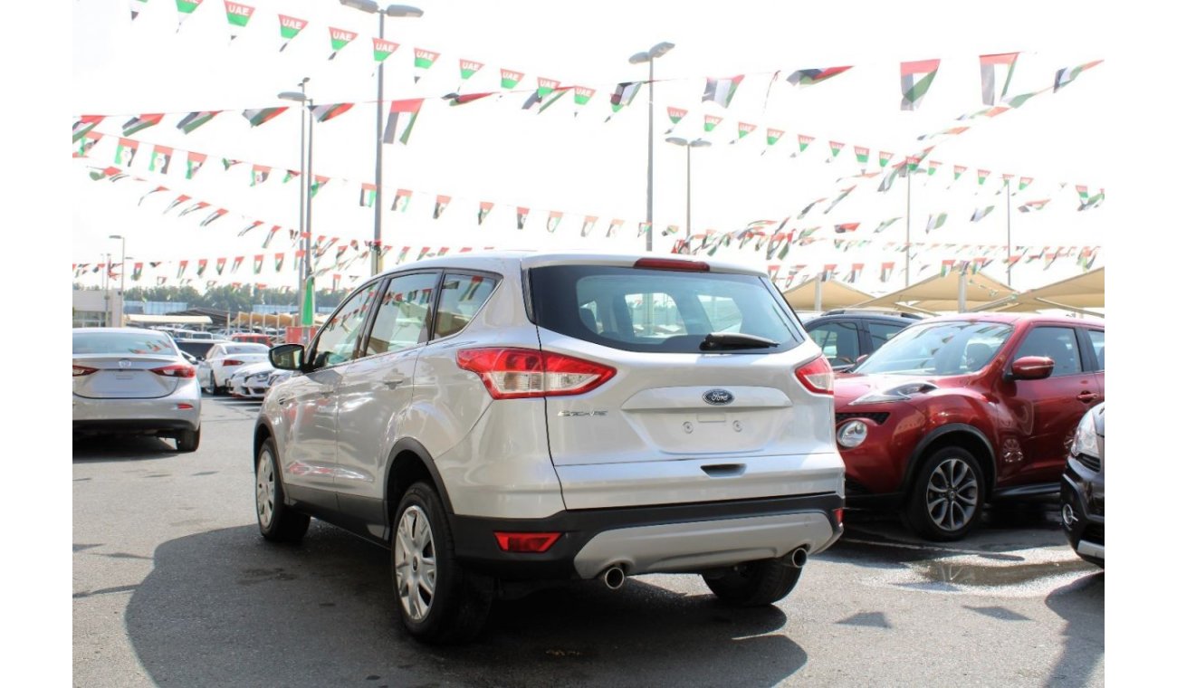 Ford Escape ACCIDENTS FREE - PREFECT CONDITION INSIDE OUT - GCC