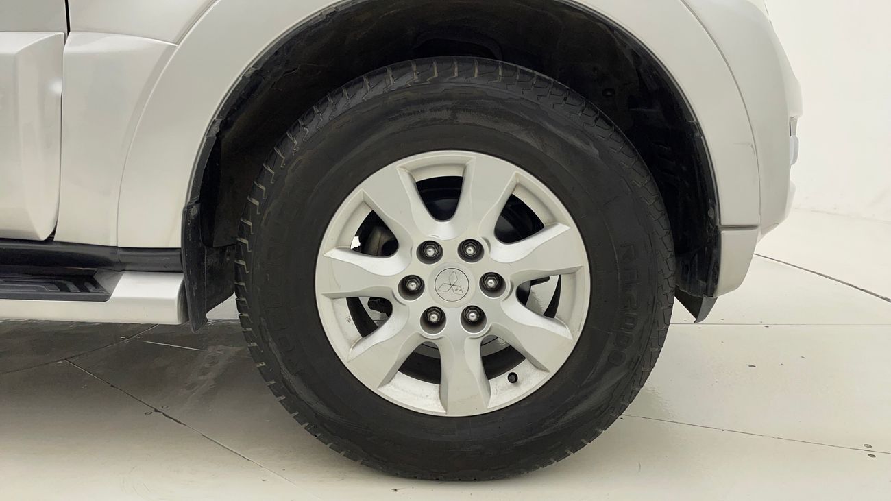 Mitsubishi Pajero GLS MID 3.5 | Zero Down Payment | Free Home Test Drive