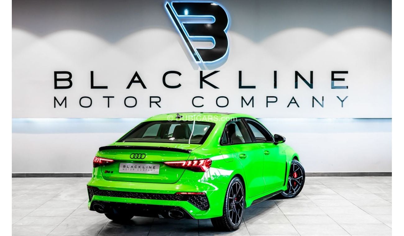 Audi RS3 TFSI quattro 2022 Audi RS3, Audi Warranty + Service Contract, Carbon Pack, Low Kms, GCC