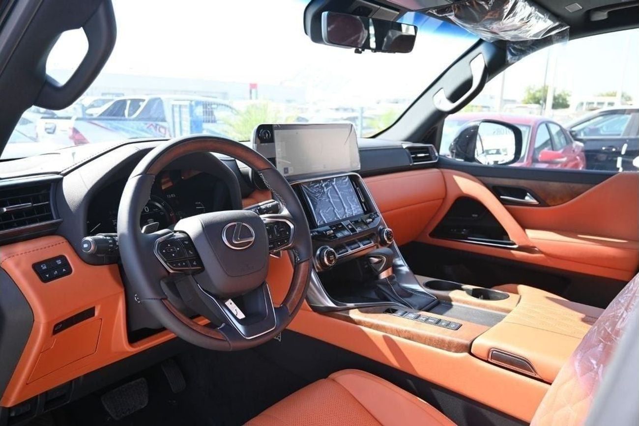 لكزس LX 600 Lexus LX600 VIP w/Black Pkg 3.5L Twin-Turbo V6, Petrol Model 2024, Color Black
