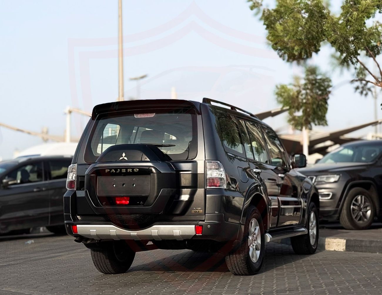 ميتسوبيشي باجيرو ميتسوبيشي باجيرو | V6 | 2022 | خليجي | خالية من الحوادث | بحالة ممتازة | 11:45 شهرياً