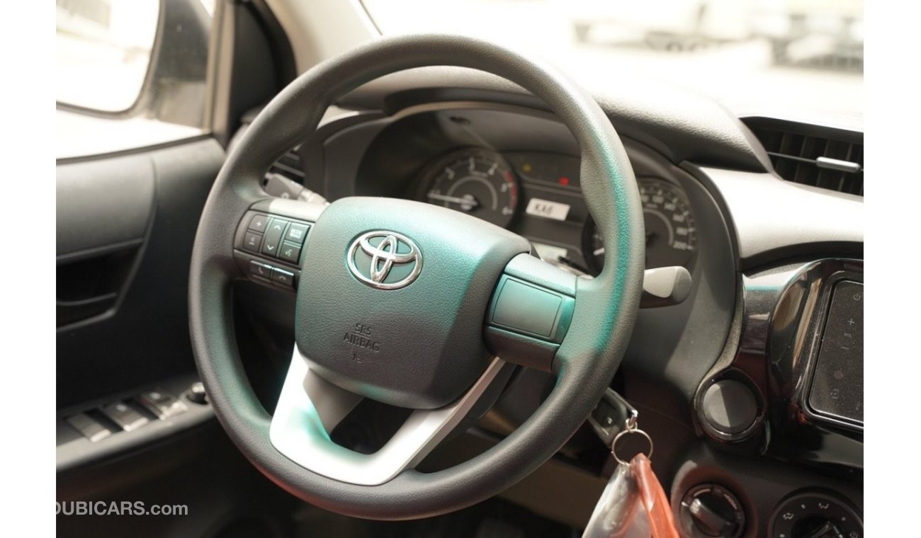 Toyota Hilux 2.4 MANUAL 2023 DIESEL FOR EXPORT POWER WINDOWS / BEDLINER / REAR SPOILER