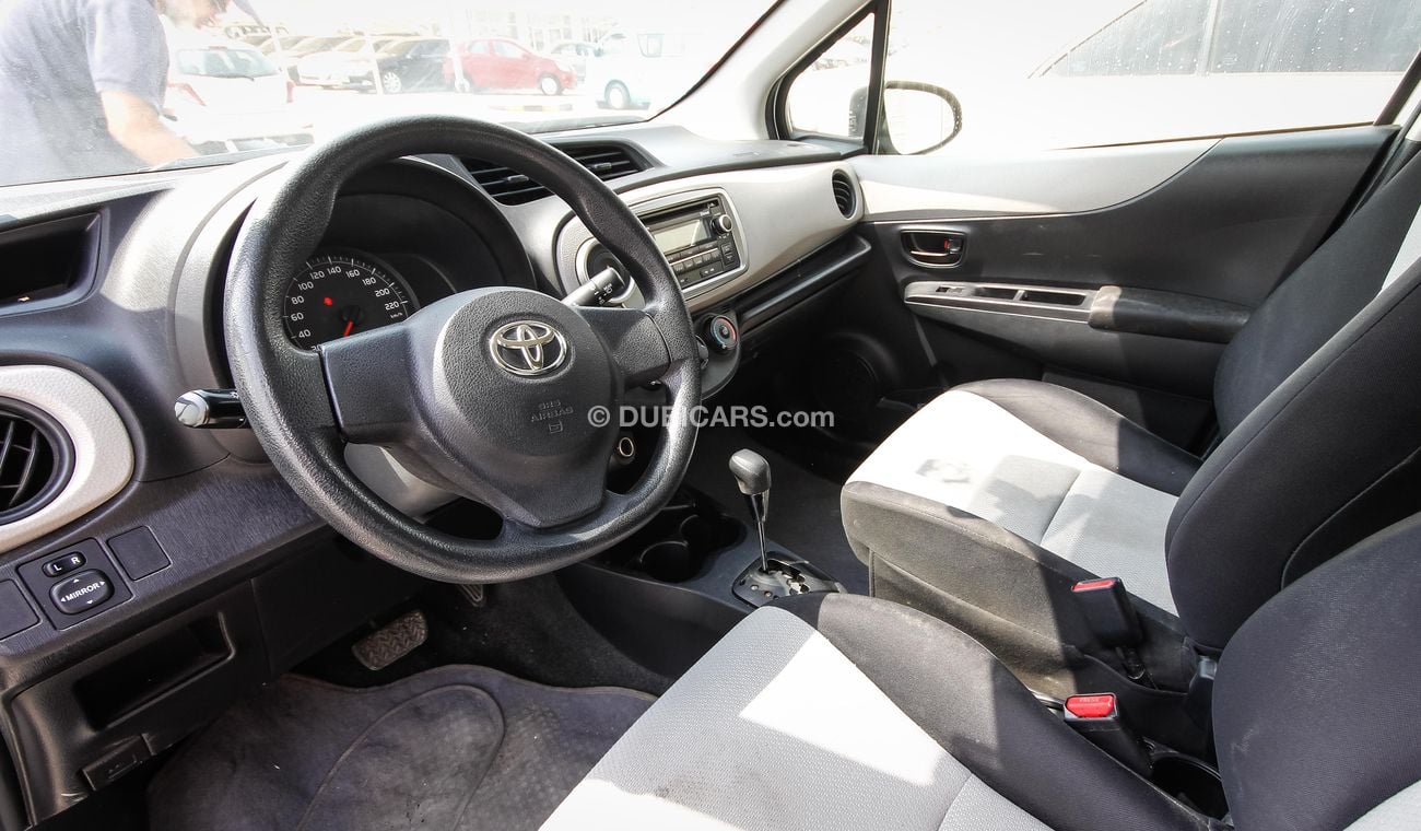 تويوتا يارس