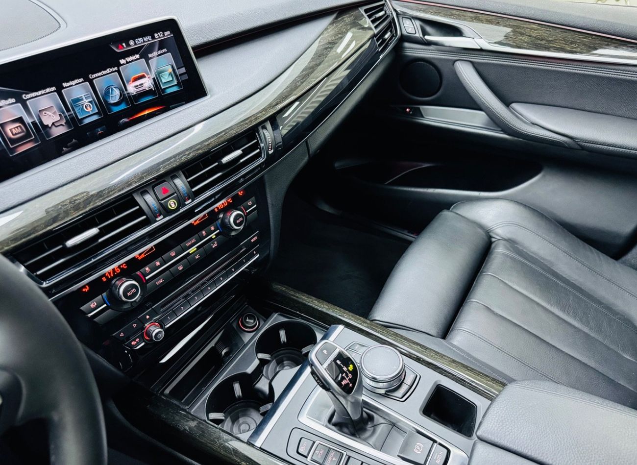 بي أم دبليو X5 35i Exclusive 3.0L (7 Seater)