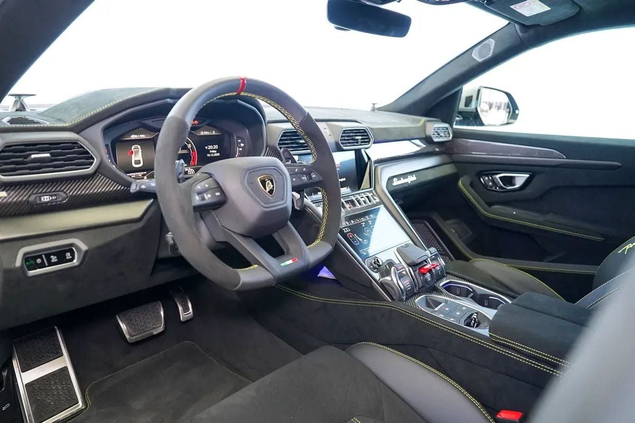 لامبورغيني اوروس PERFORMANTE 4.0T V8