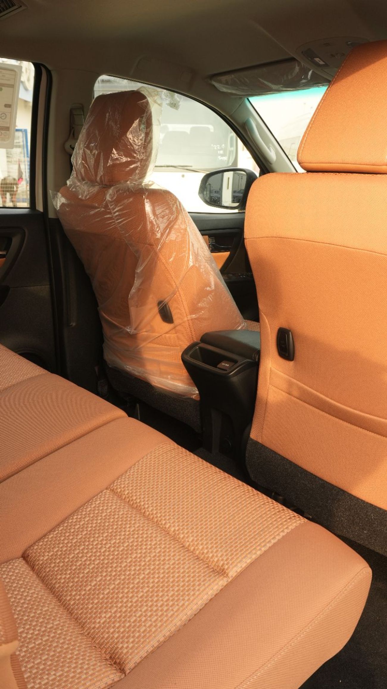 Toyota Fortuner Toyota Fortuner - SR5 Plus 2.7 L - GCC - 2025