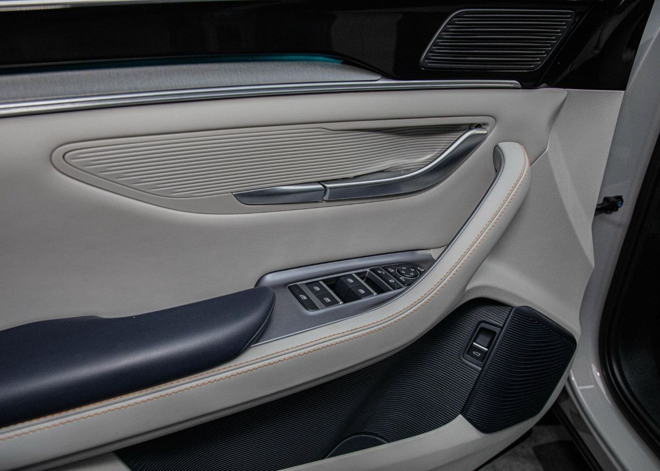 BYD Song L 1,650x60 • 20% DP • 2025 BYD Song Plus DM-I 1.5L 197 BHP • BYD Warranty + Service Contract • GCC