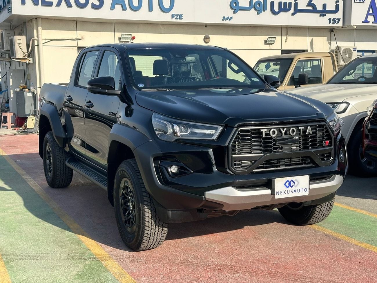 تويوتا هيلوكس GR SPORT