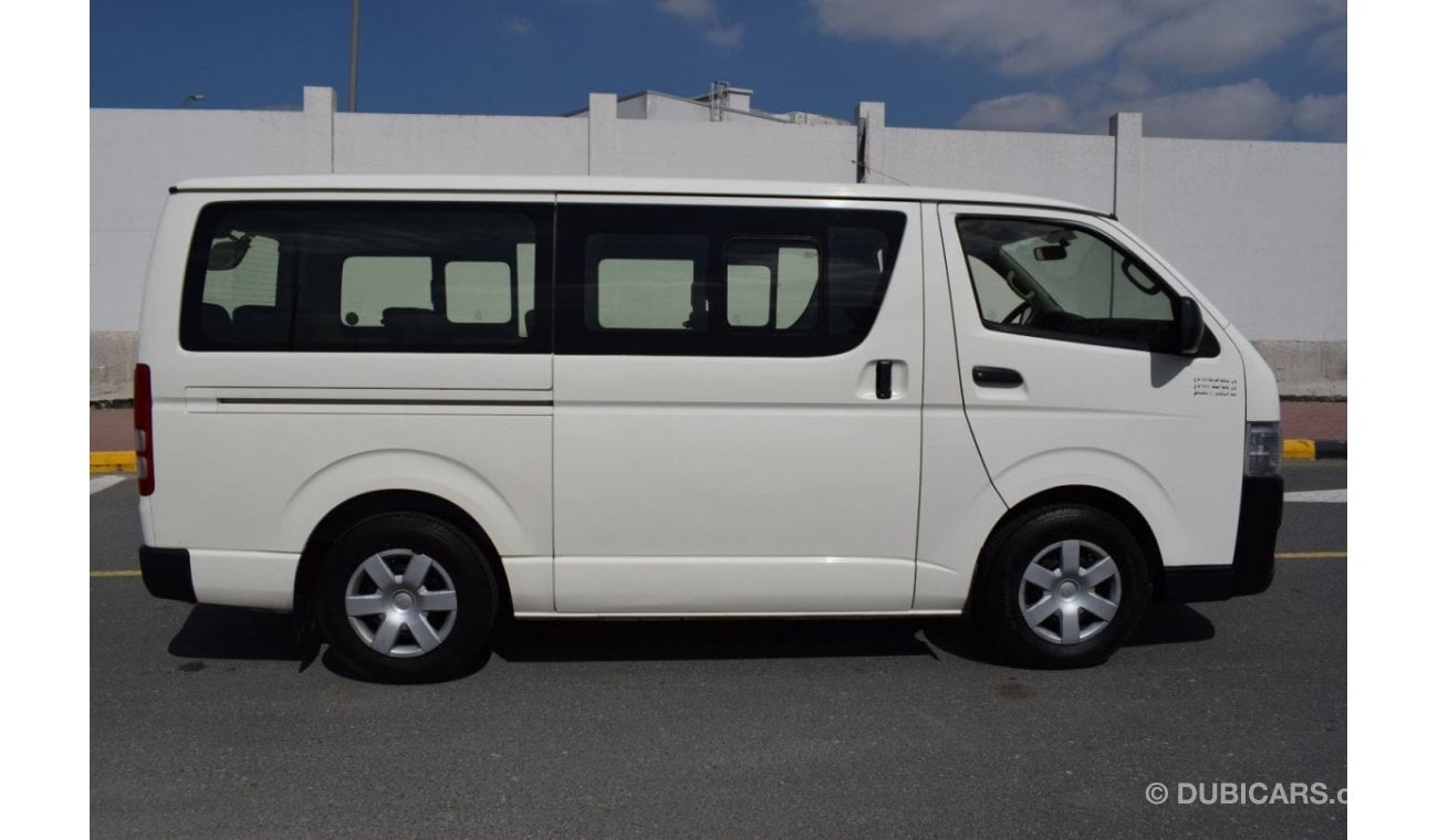 Toyota Hiace GL - Standard Roof Toyota Hiace 13 seater bus, model:2016. Excellent condition