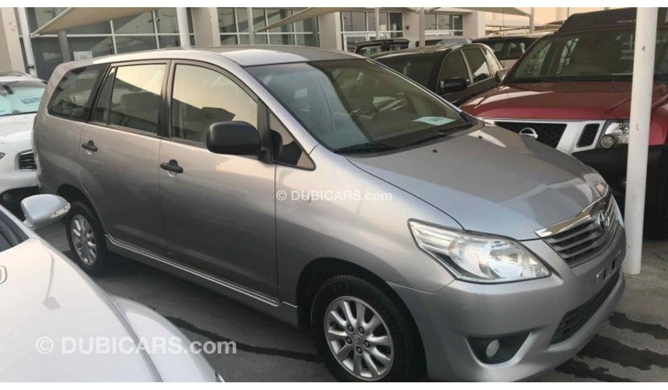 Toyota Innova 2015 Gulf Specs Low mileage clean car