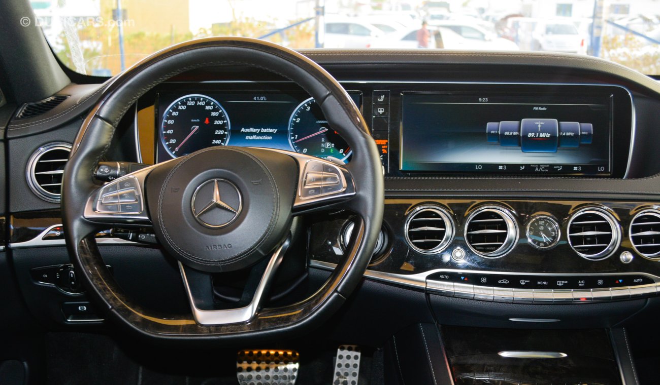 Mercedes-Benz S 550