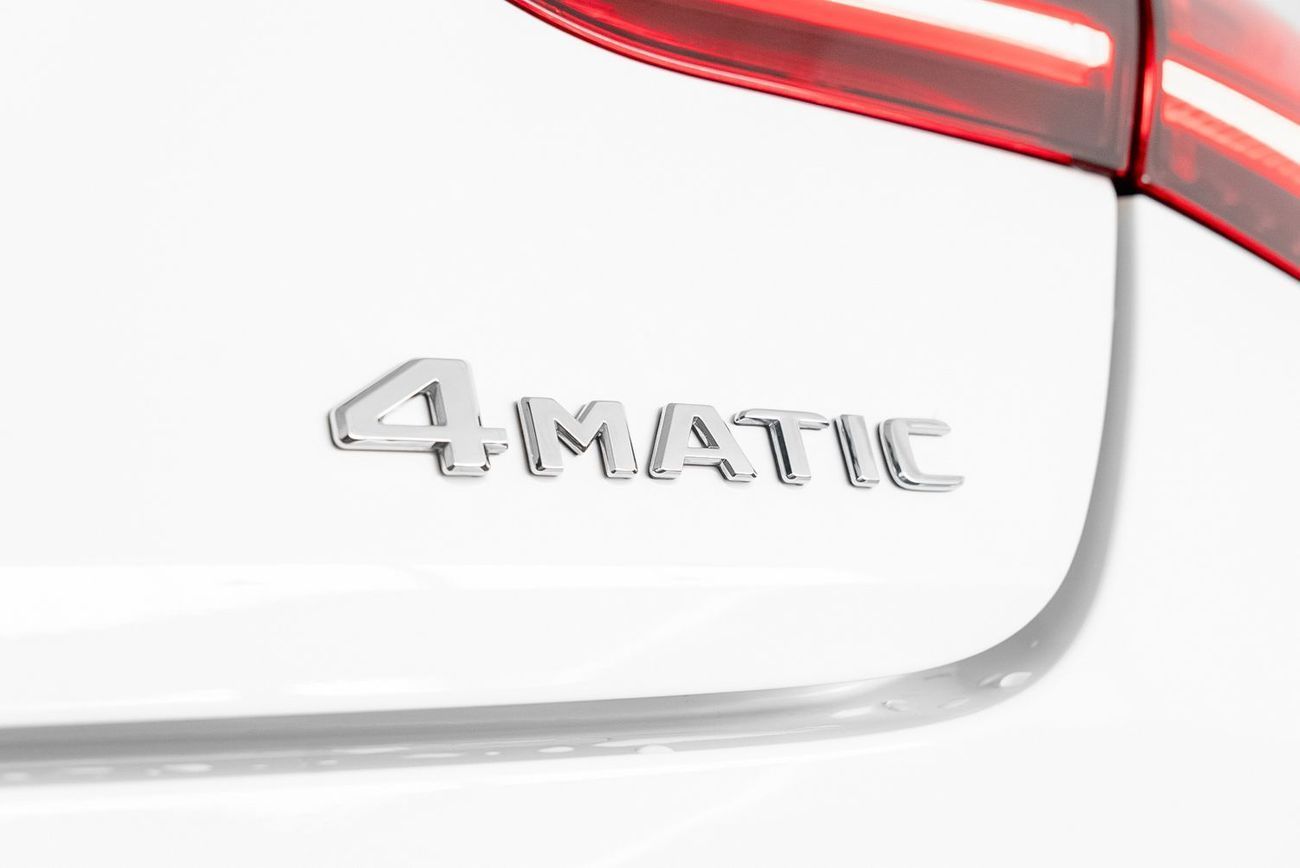 مرسيدس بنز CLA 250 4MATIC