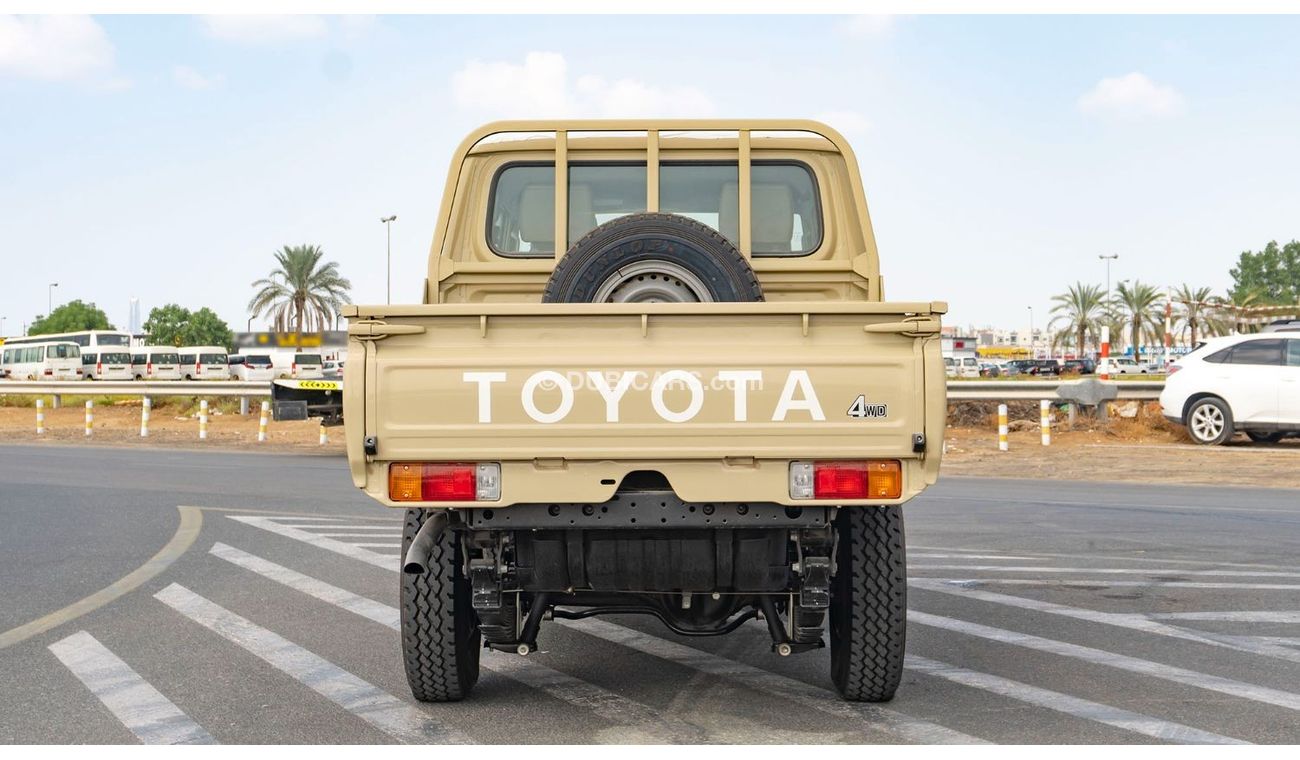 تويوتا لاند كروزر بيك آب 2023 Toyota Land cruiser 79 Double Cab 4.2L Diesel