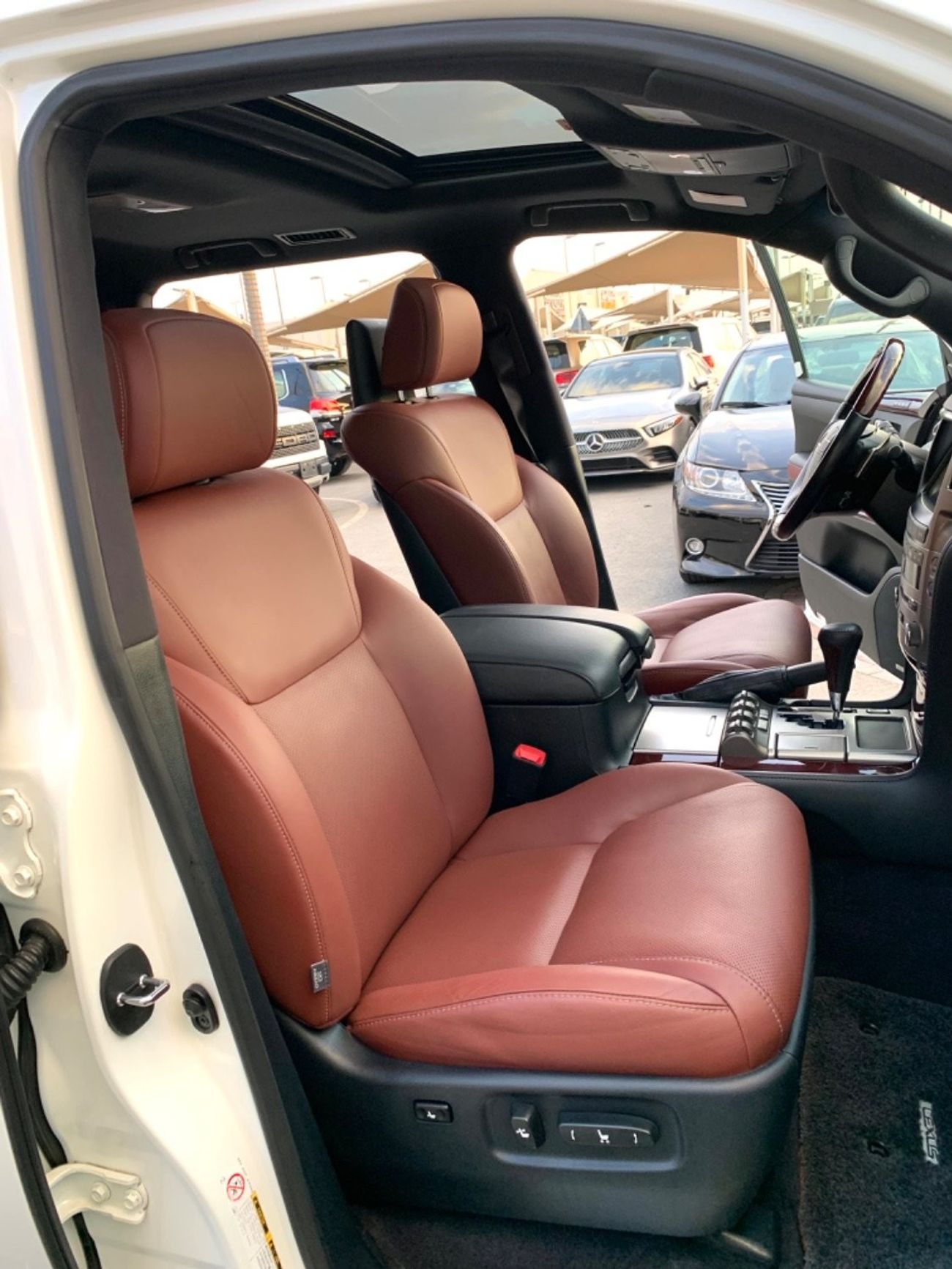 Lexus LX 570 Supercharged