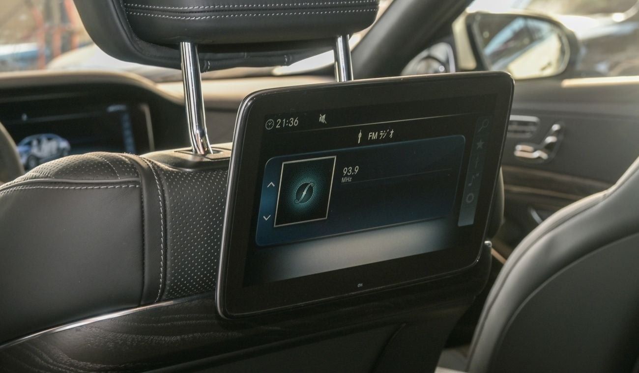 Mercedes-Benz S 63 AMG V8 Biturbo 4M