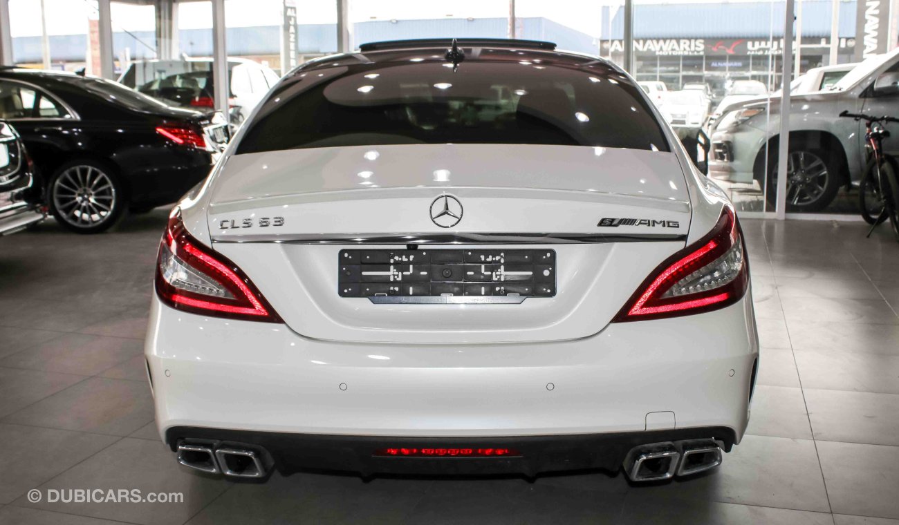 مرسيدس بنز CLS 63 AMG S