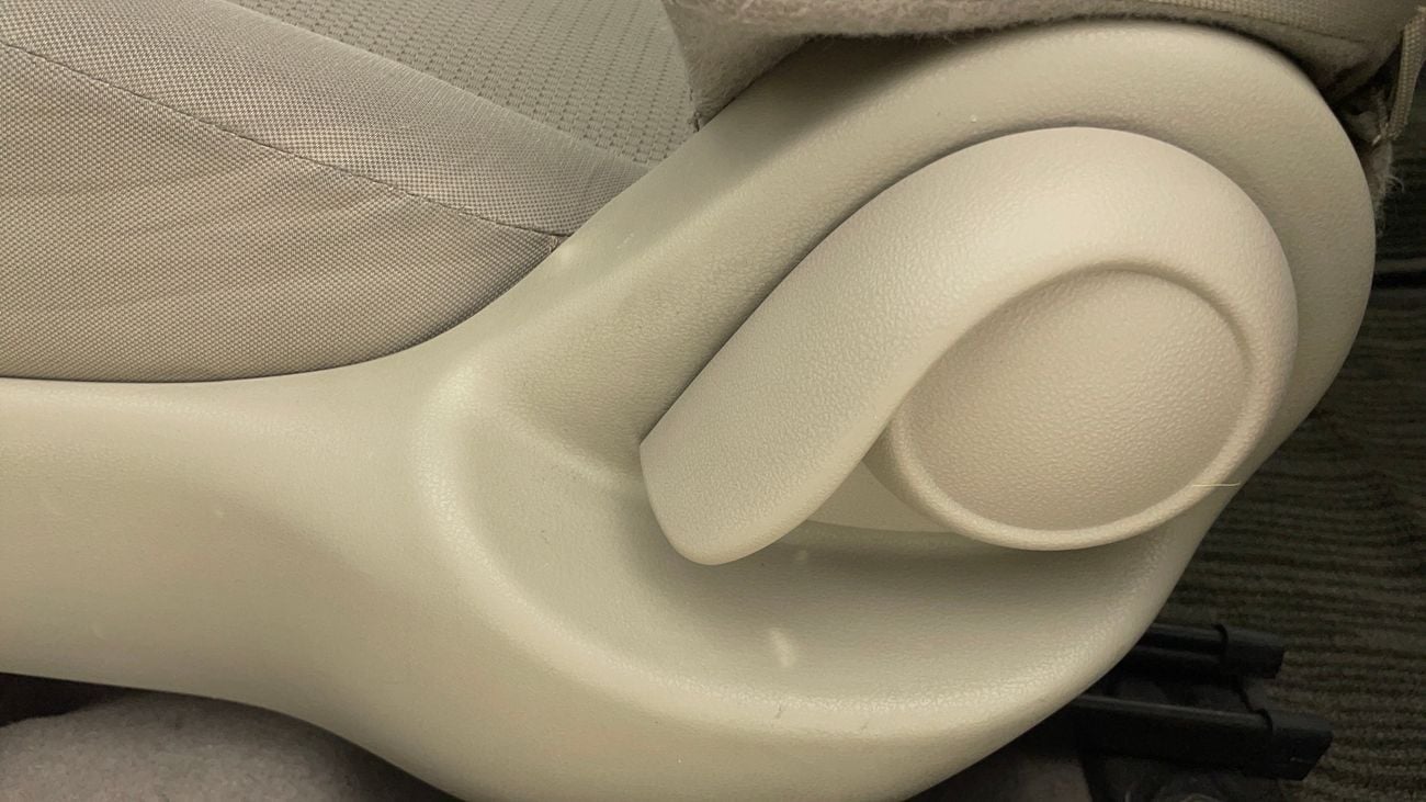 نيسان صني SV 1.5 | بدون دفعة مقدمة | اختبار القيادة في المنزل