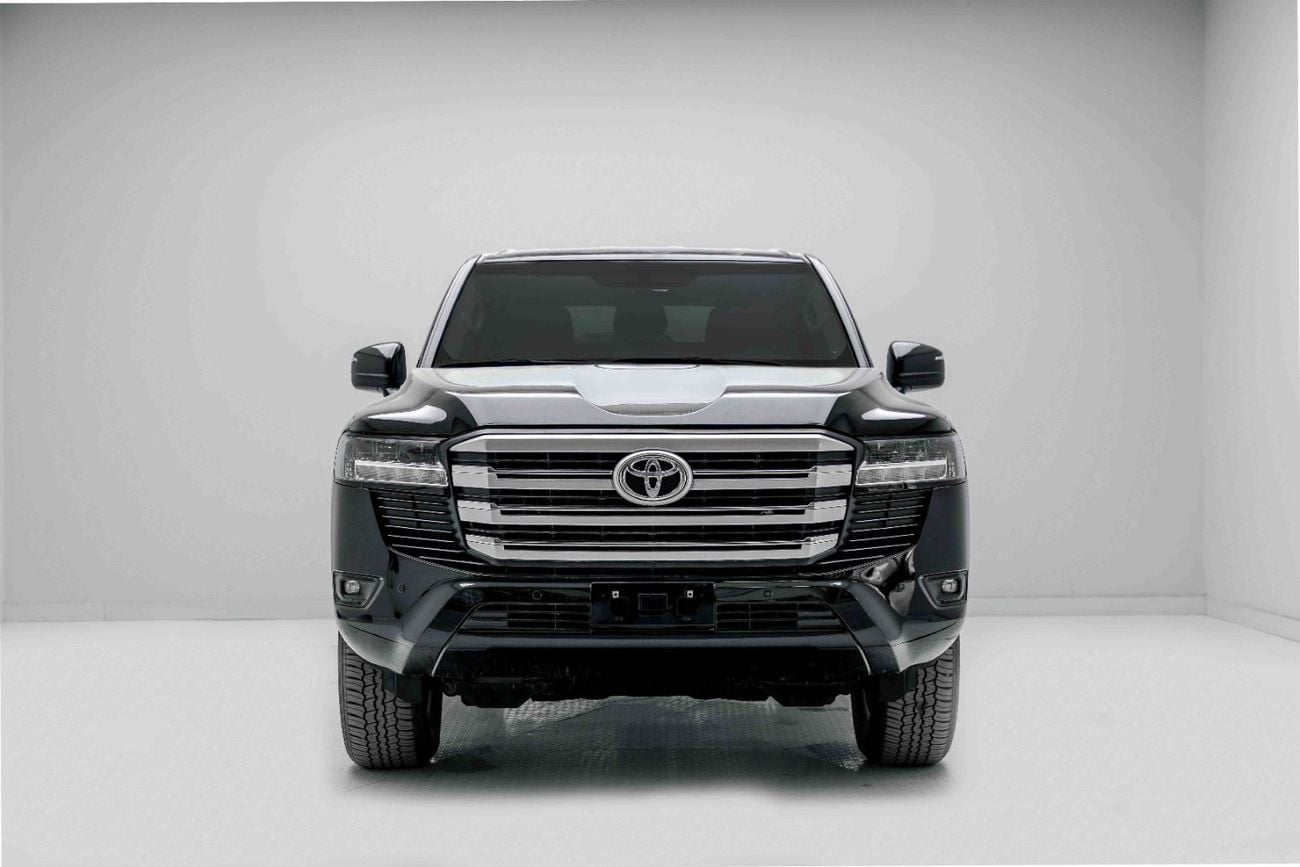 Toyota Land Cruiser LC300 EXR 3.3L - Attitude Black Inside Black | Export Only