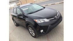 تويوتا راف ٤ 2015 XLE with Sunroof For Urgent SALE