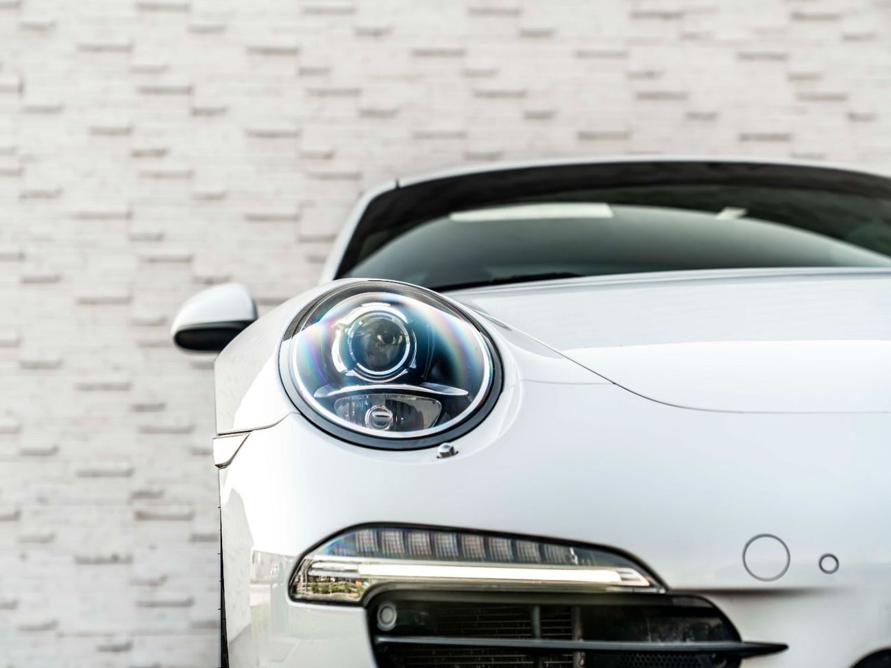 Porsche 911 Carrera S 3.8L (385 HP) Coupe