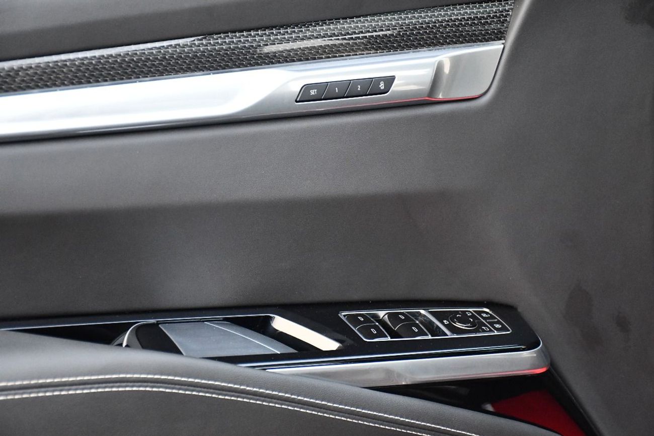 كاديلاك إسكالاد Escalade-V 6.2L