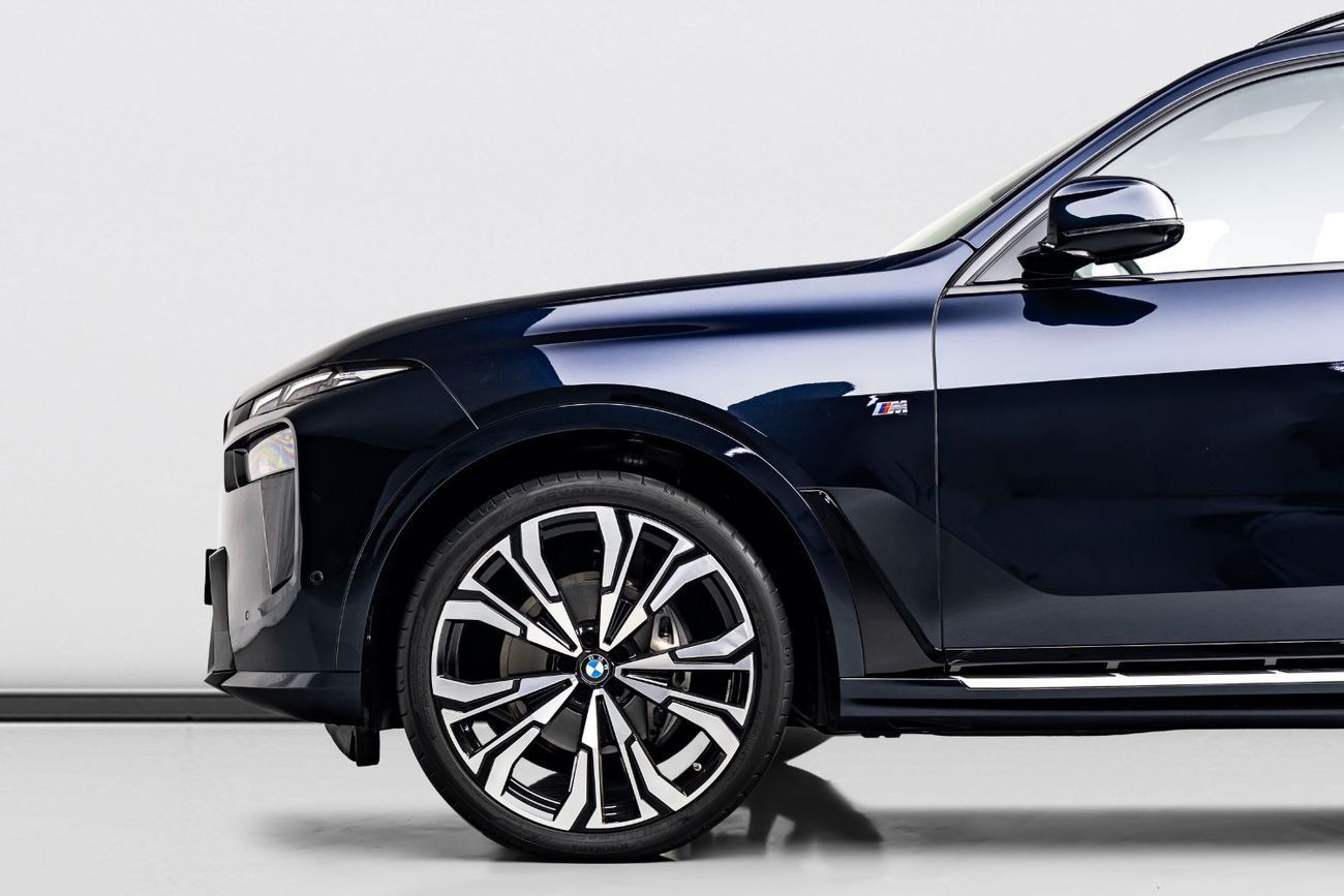 BMW X7 xDrive40i Luxury M Sport Package 3.0L 2025 BMW X7 xDrive40i, 2029 BMW Warranty + Service Contract, L