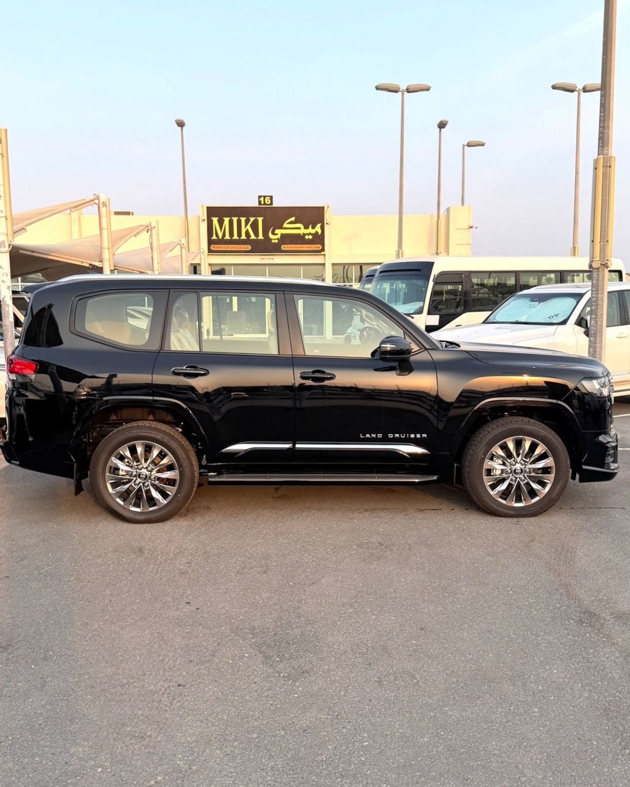 Toyota Land Cruiser GXR