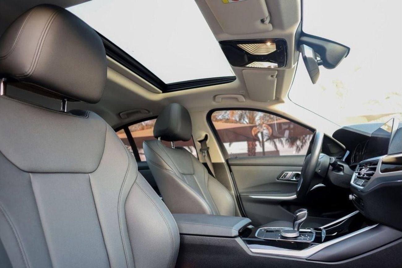 بي أم دبليو 320 اكسكلوسيف