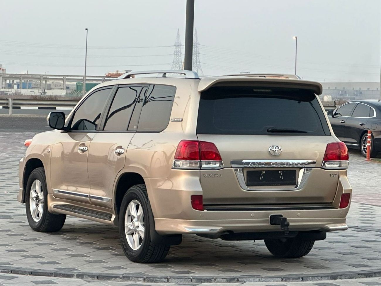 تويوتا لاند كروزر VXRi V8 GCC