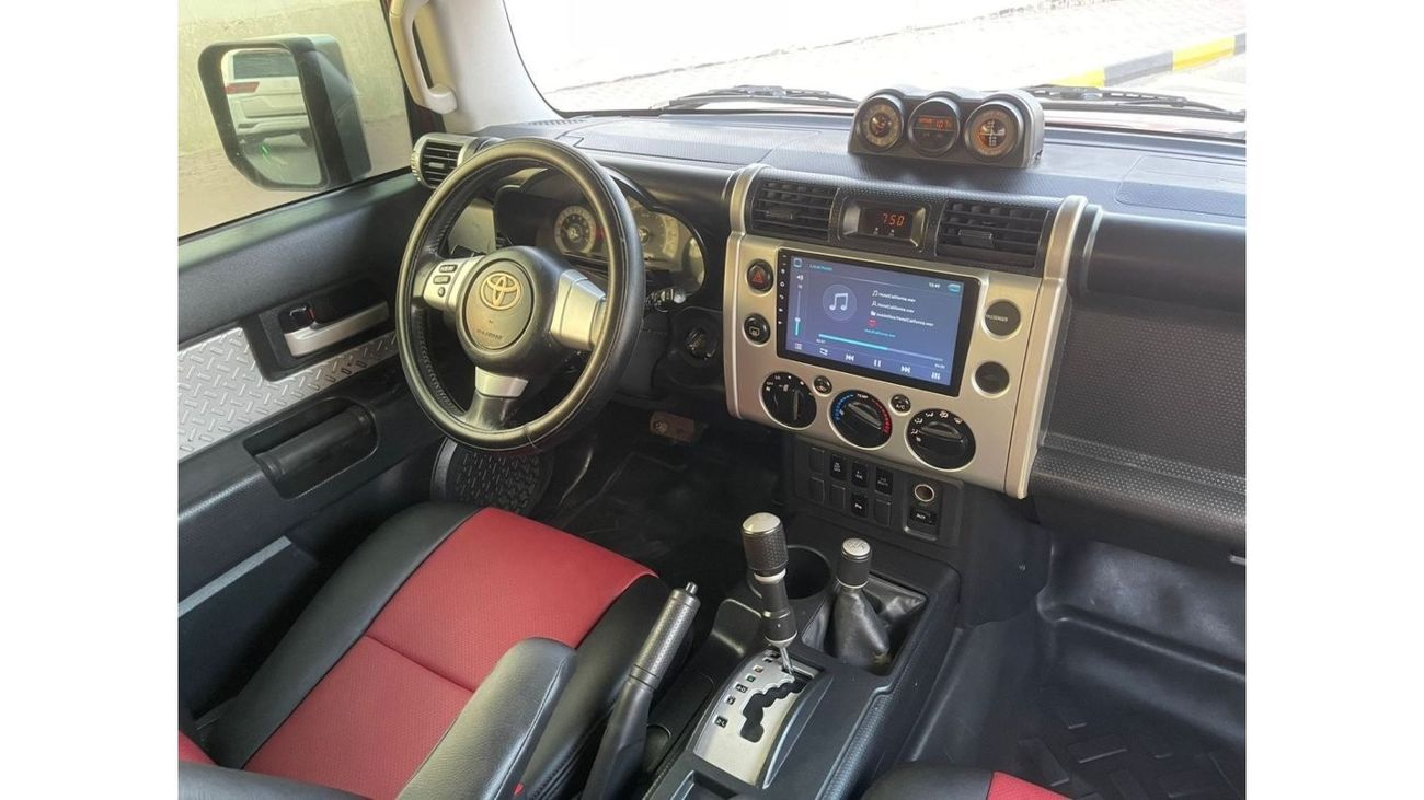 تويوتا إف جي كروزر