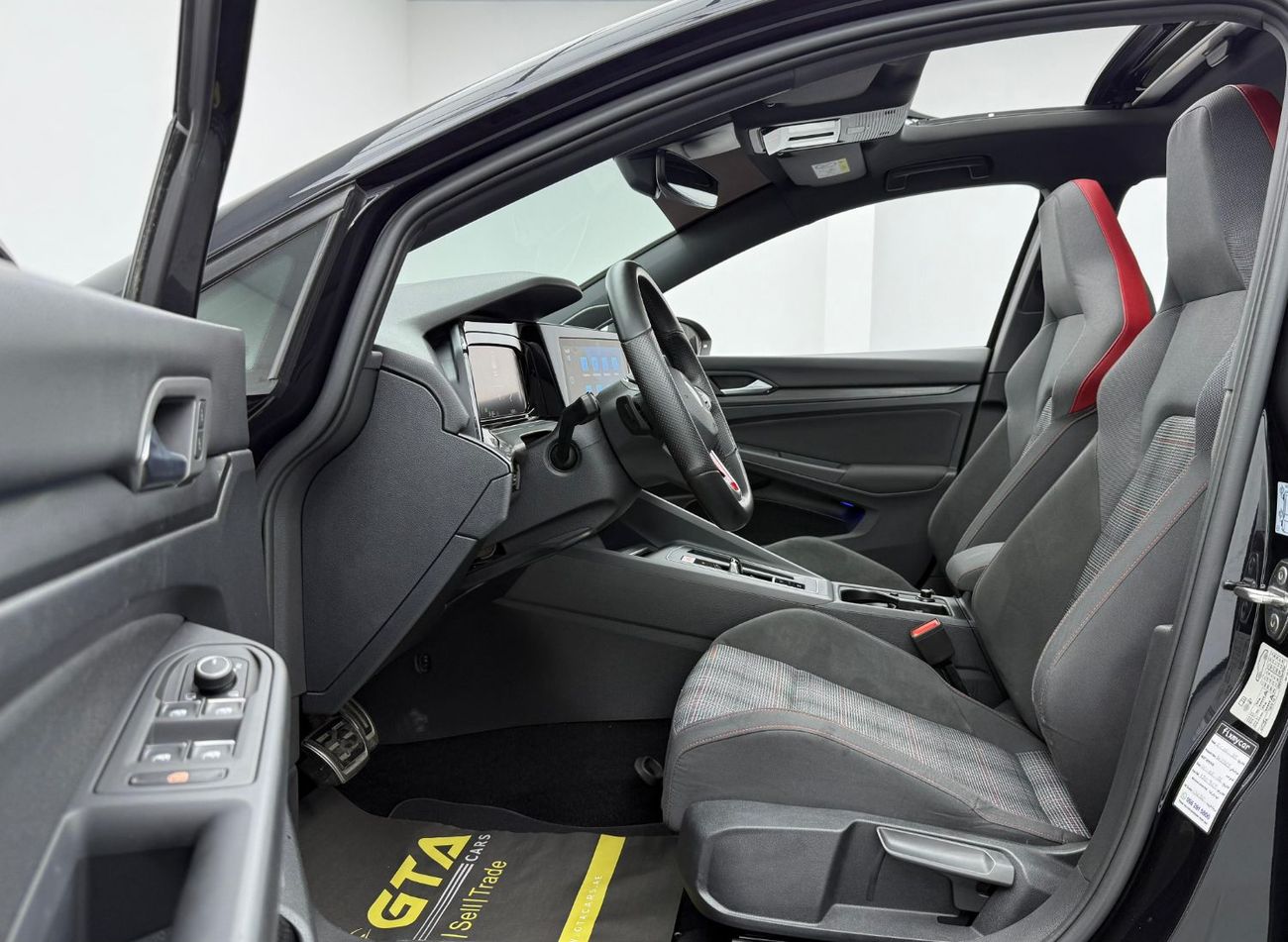 Volkswagen Golf GTI Sport 2.0T 2021 Volkswagen Golf GTI, Service History, Excellent Condition, GCC