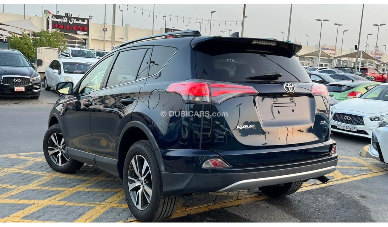 Toyota RAV4 XLE, Adventure, Full options