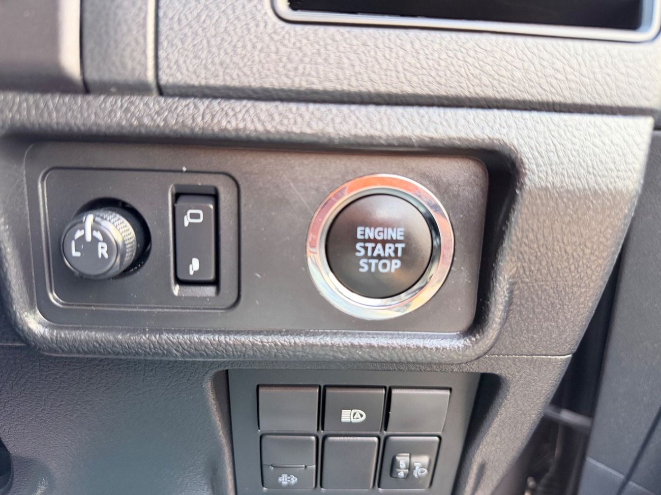 Toyota Prado TXL1 2.8L