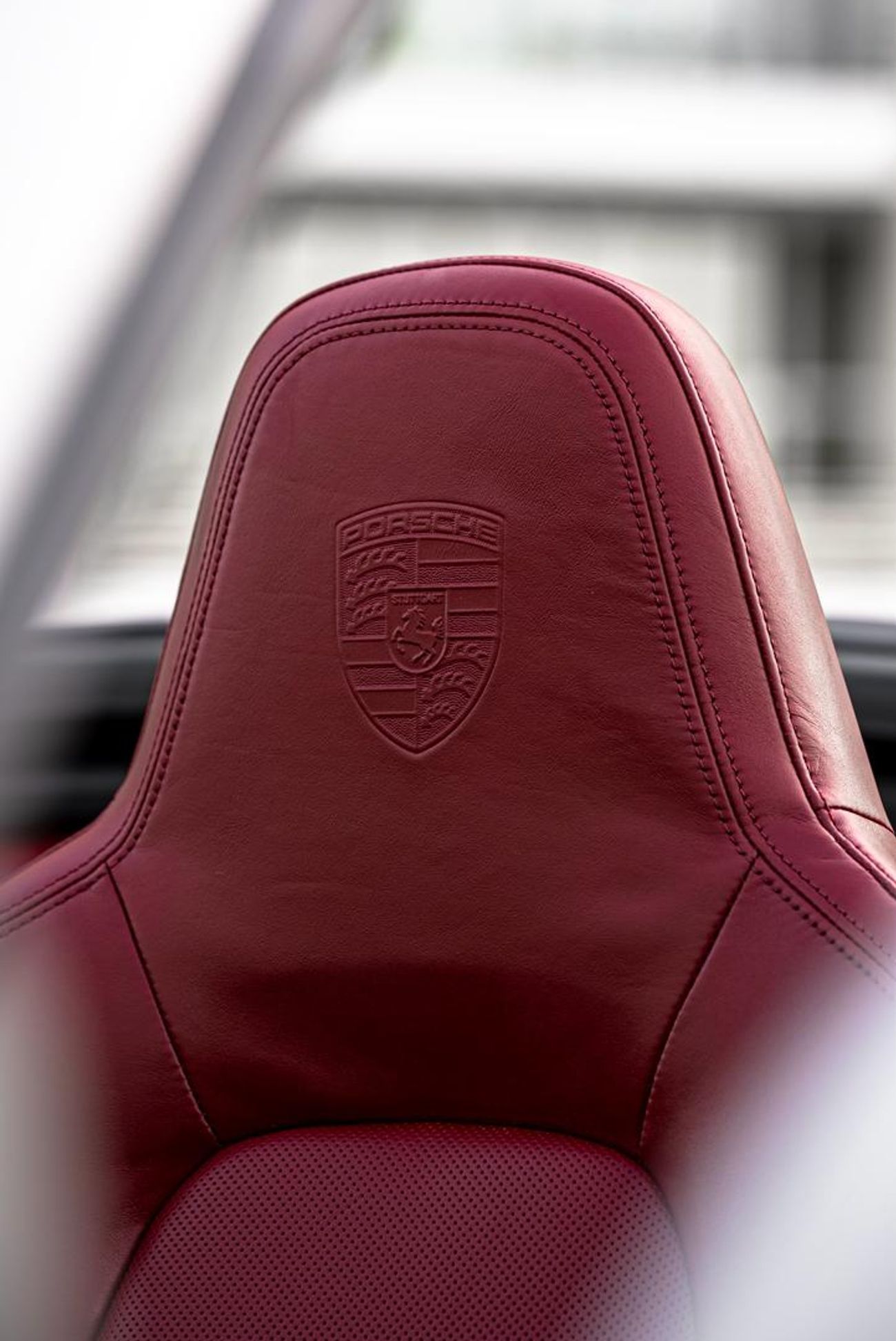 Porsche 911 Carrera 3.0L (380 HP) Convertible