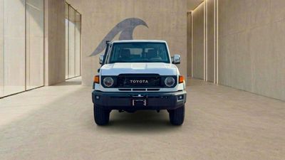 Toyota Land Cruiser 76