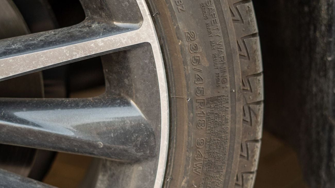 Toyota Camry XLE 2.5L XLE Executive 2.5L Petrol [FOR EXPORT TO AFRICA ONLY]