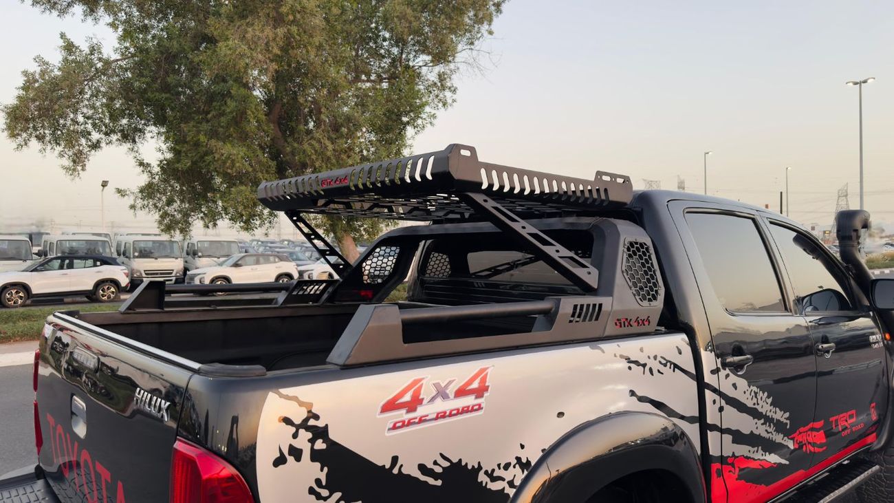 تويوتا هيلوكس DOUBLE CABIN | 2014 | 3000CC DIESEL ENGINE | 4WD | RHD | AUTOMATIC TRANSMISSION