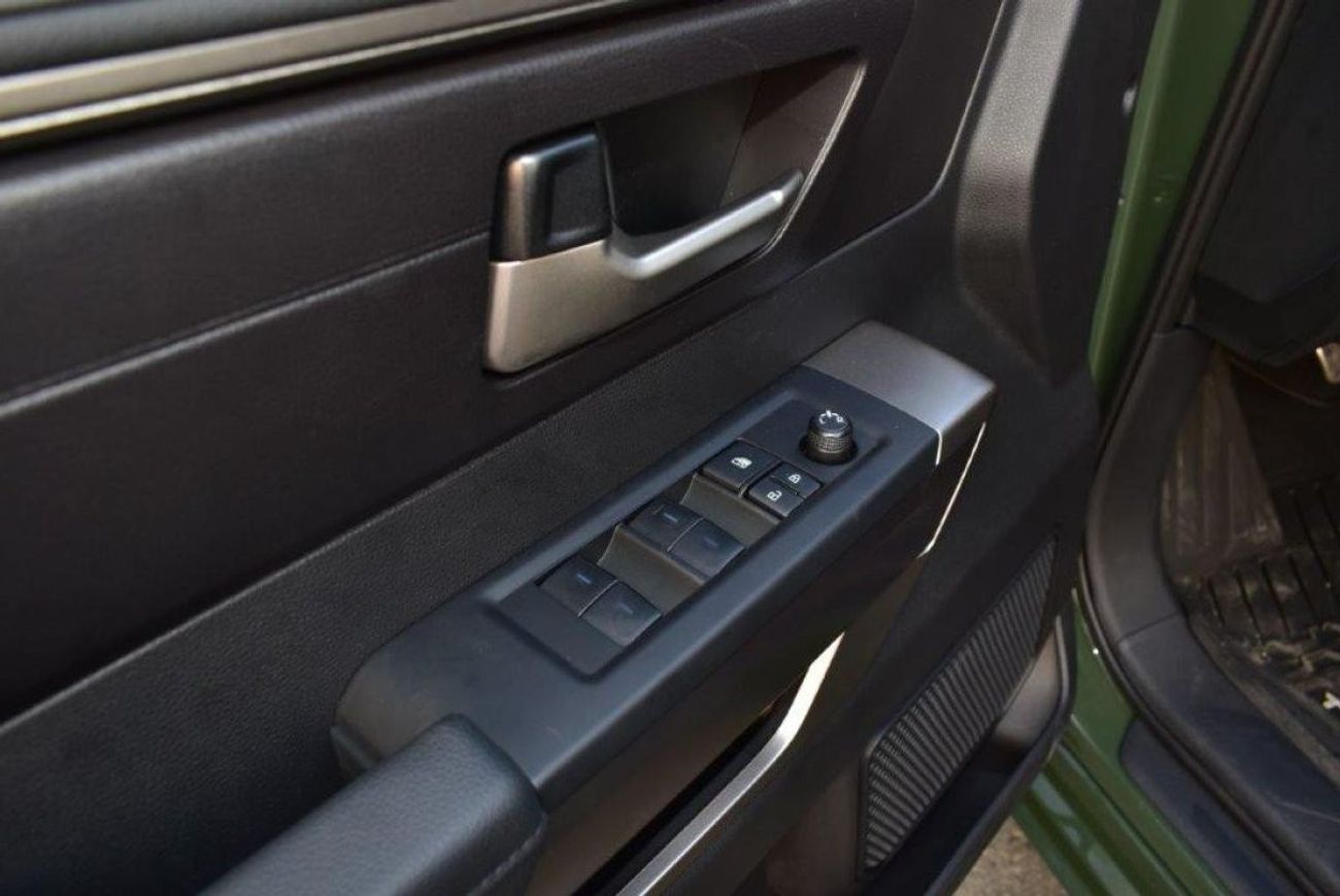 Toyota Tundra SR5 TRD Offroad V6 3.5L Automatic Euro 6