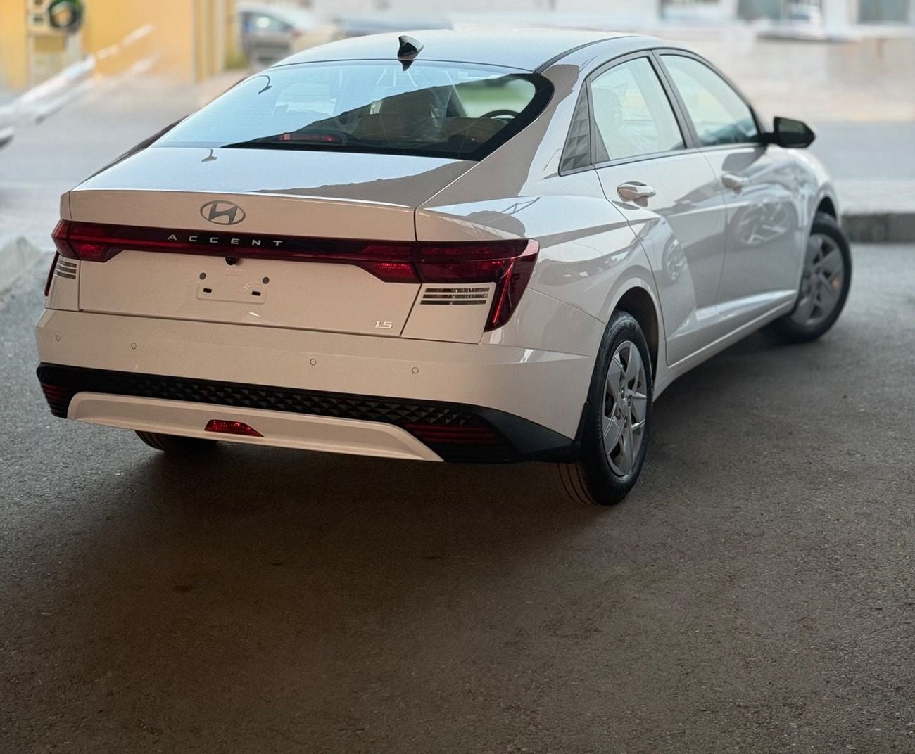 Hyundai Accent Hyundi accent 1.5L GCC